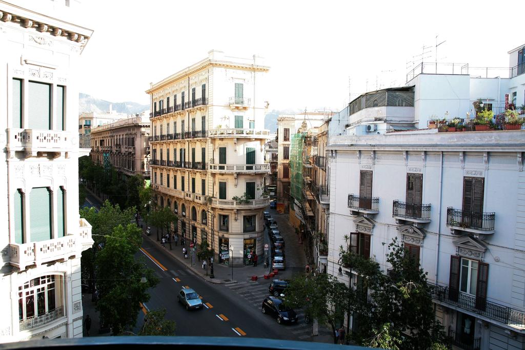 Appartamento PALERMO vendita  Centro storico  Locami Srl