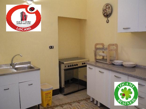 Appartamento PALERMO vendita  Centro storico  Locami Srl