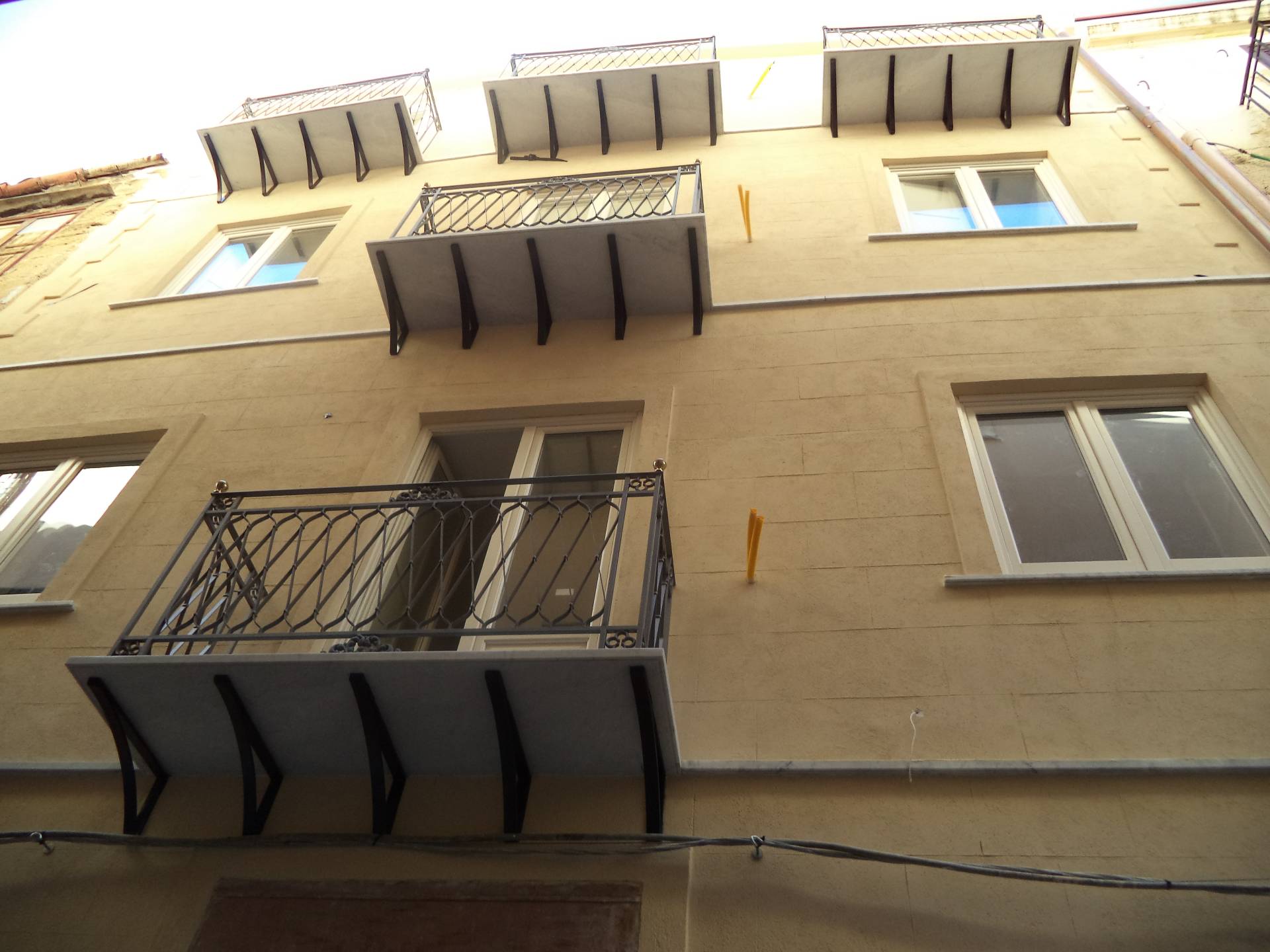 Appartamento PALERMO vendita  Centro storico  Locami Srl