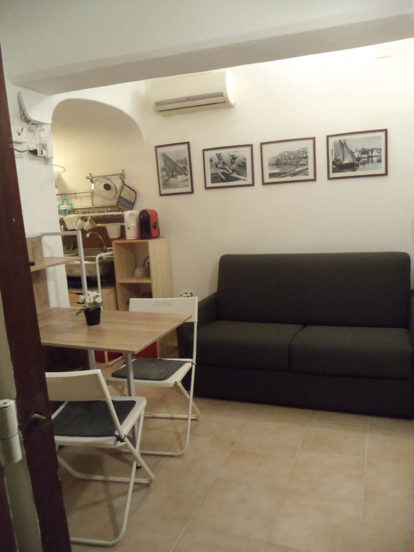 Appartamento PALERMO vendita  Centro storico  Locami Srl