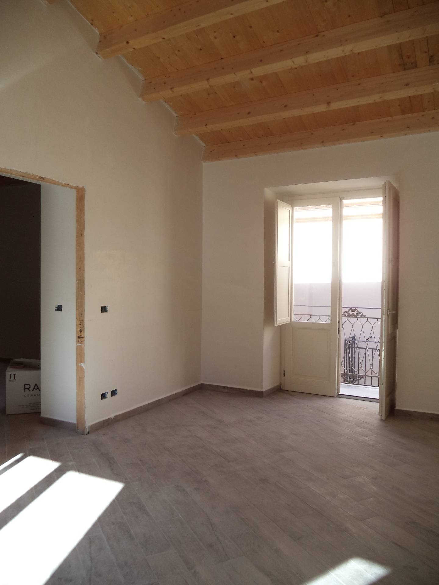 Appartamento PALERMO vendita  Centro storico  Locami Srl