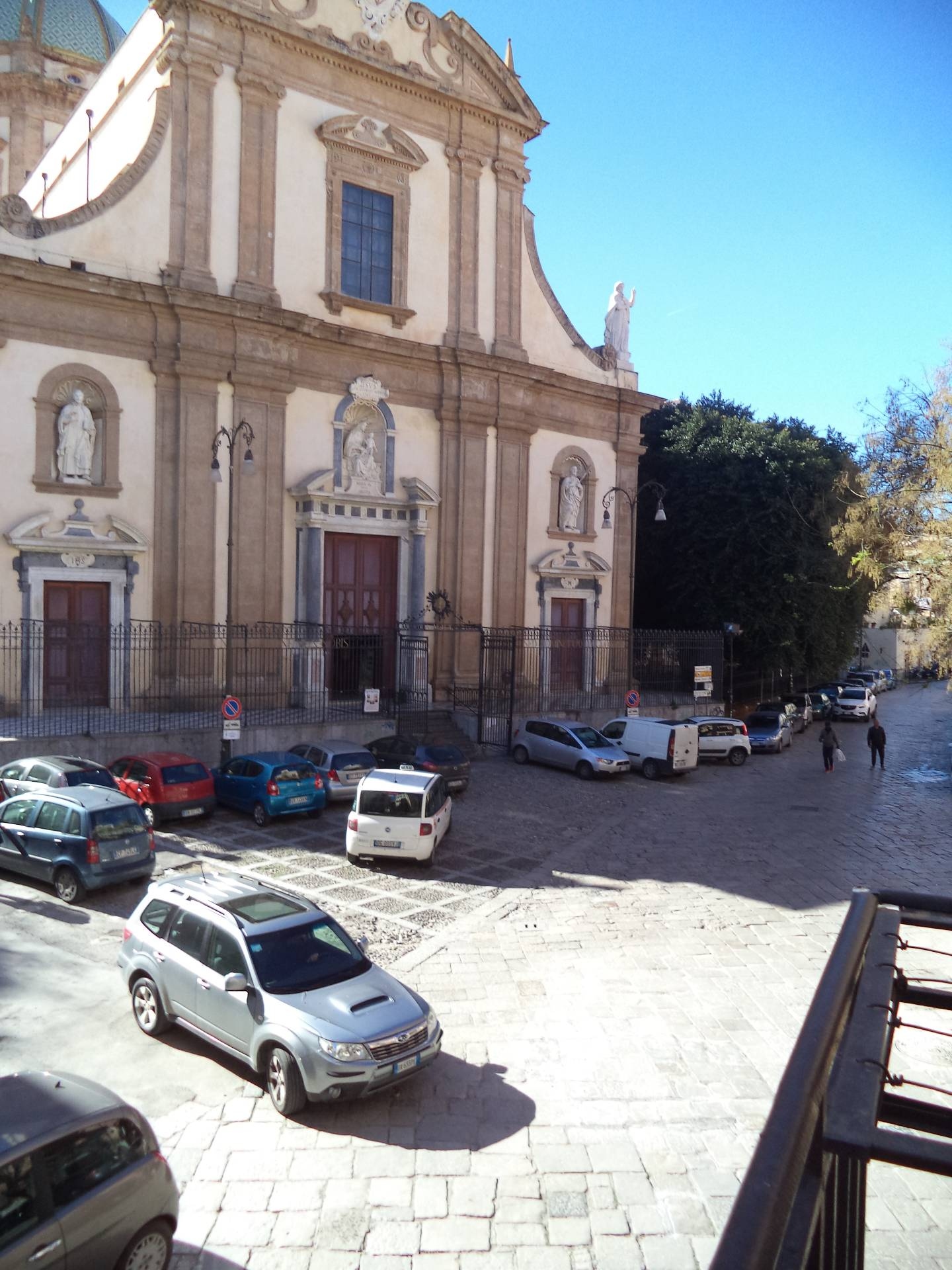 Appartamento PALERMO vendita  Centro storico  Locami Srl