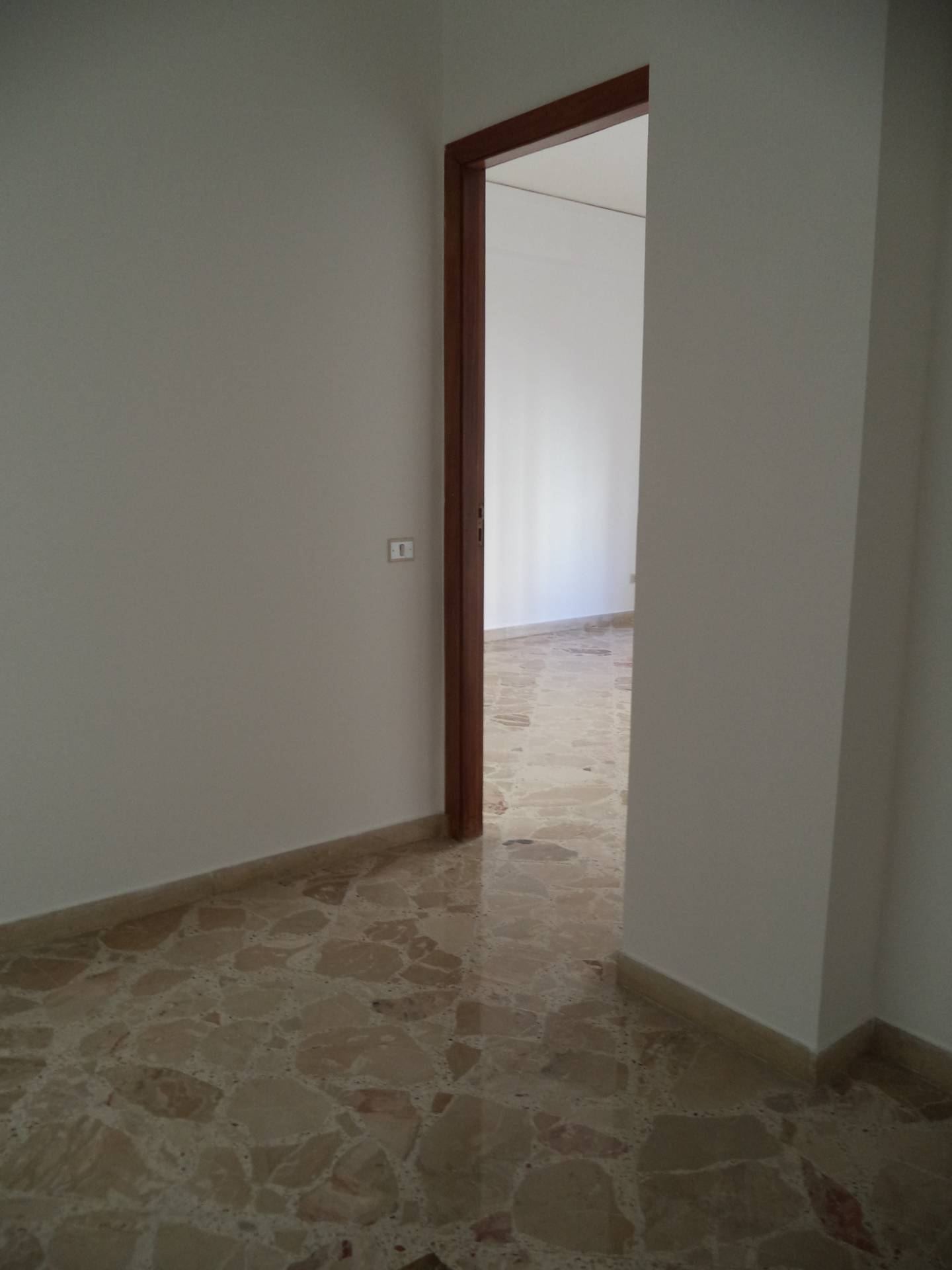 Appartamento PALERMO vendita    Locami Srl