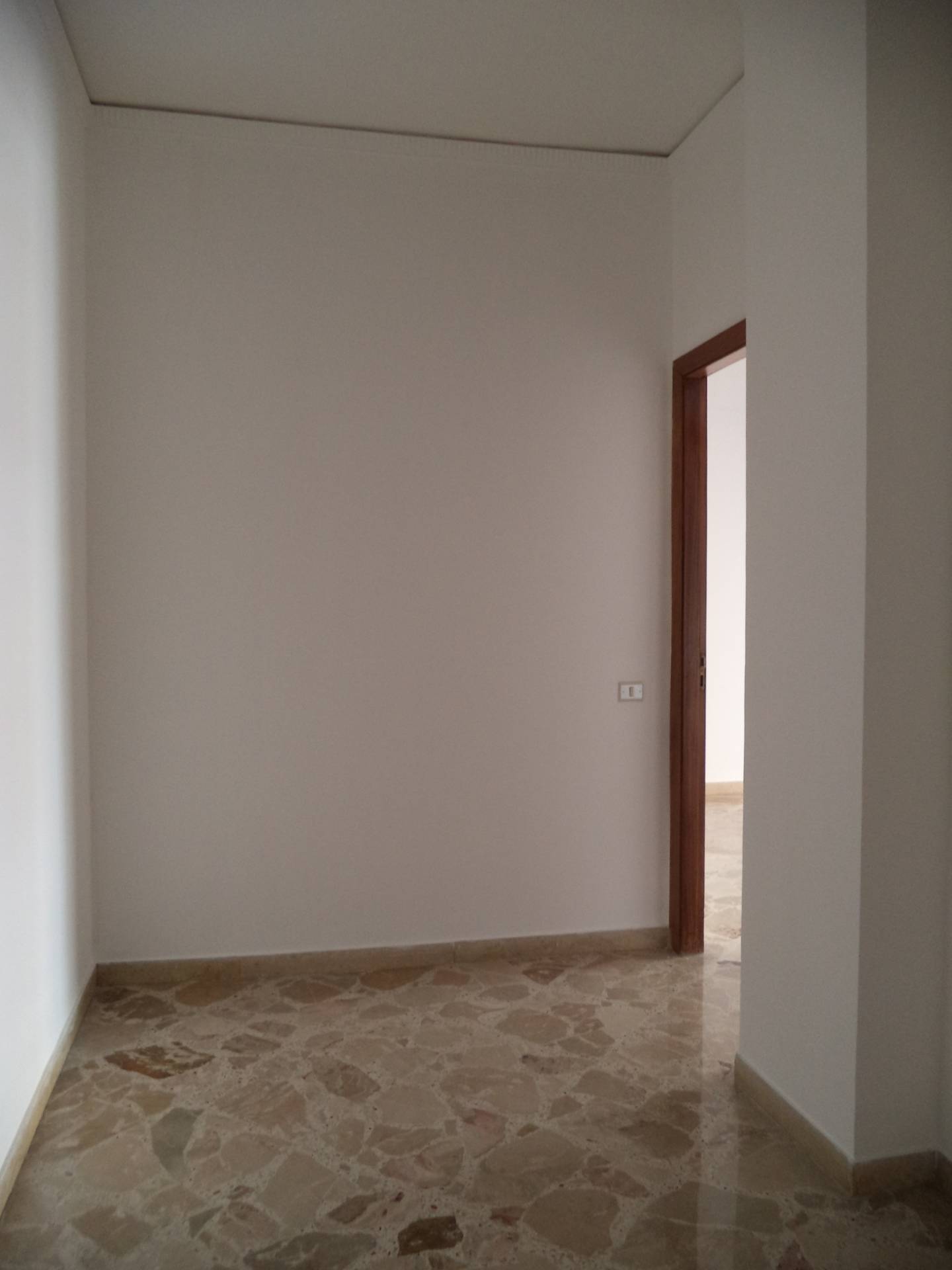 Appartamento PALERMO vendita    Locami Srl