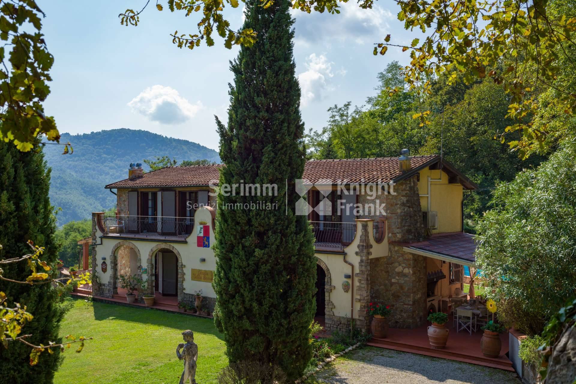 Villa for Sale in Pescaglia