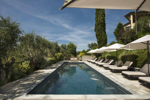 Hotel in Vendita a Camaiore