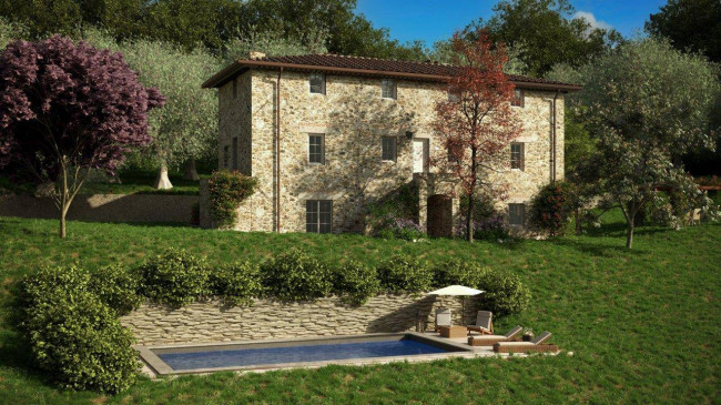 Rustico in Vendita a Camaiore