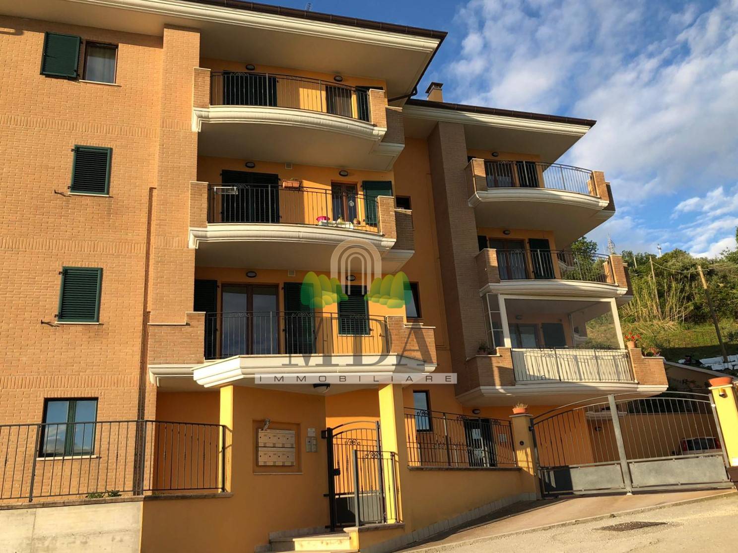 Appartamento COLONNELLA vendita  C/da S.Martino  MDA immobiliare