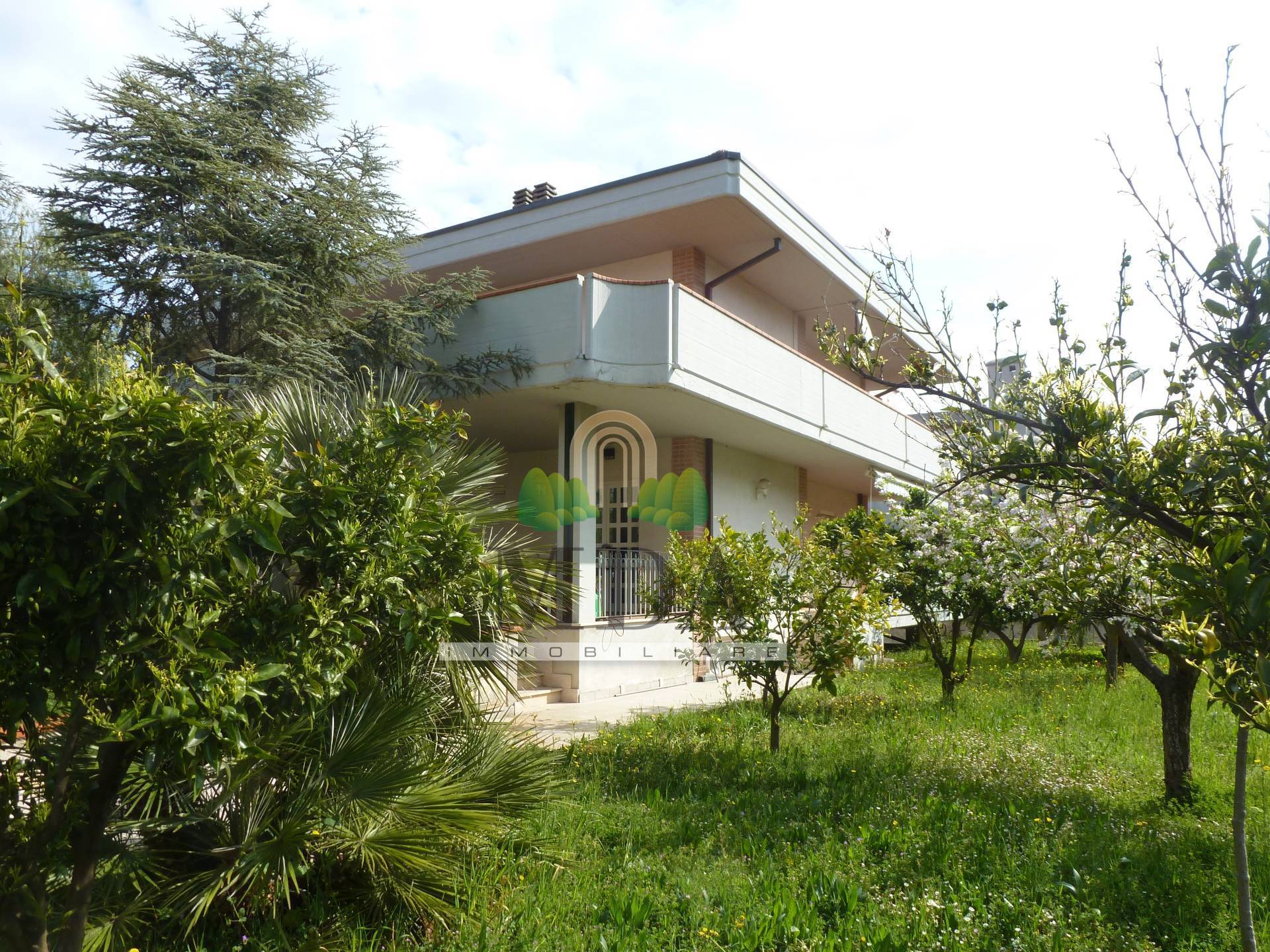  martinsicuro vendita quart: villa rosa mda-immobiliare