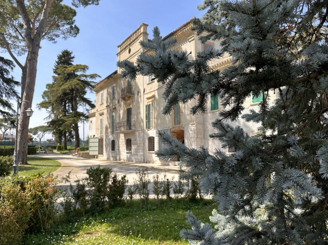 Villa in Vendita a Corropoli