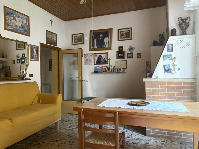 Casa indipendente in vendita a Martinsicuro (TE)