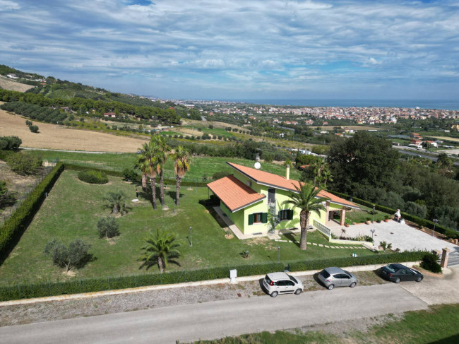 Villa in vendita a Martinsicuro (TE)