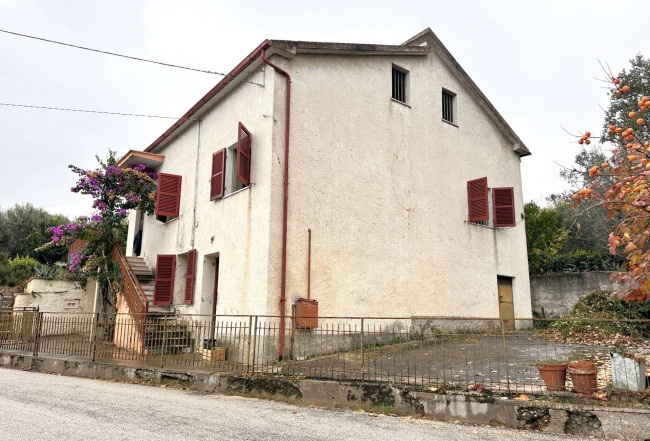 Casa singola in Vendita a Colonnella