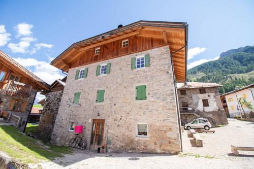 Appartamento in vendita a Moena