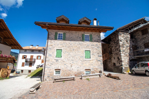 Appartamento in vendita a Moena