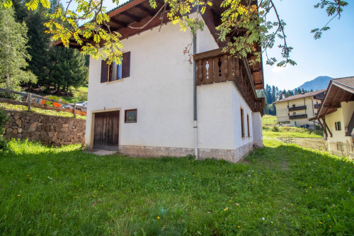Casa Bifamiliare in vendita a Soraga