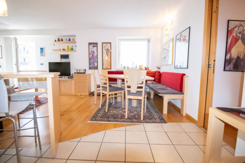 Appartamento in vendita a Cavalese
