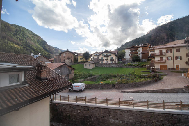 Appartamento in vendita a Moena