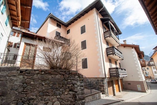 Appartamento in vendita a Moena