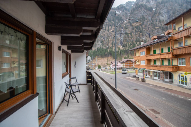 Appartamento in vendita a Campitello di Fassa