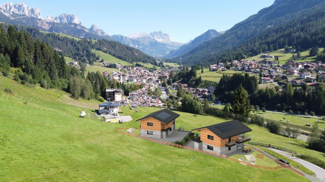 Villa in vendita a Soraga