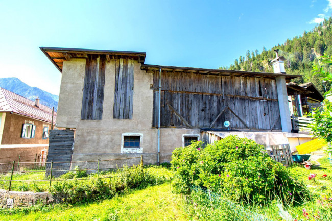 Rustico in vendita a Moena