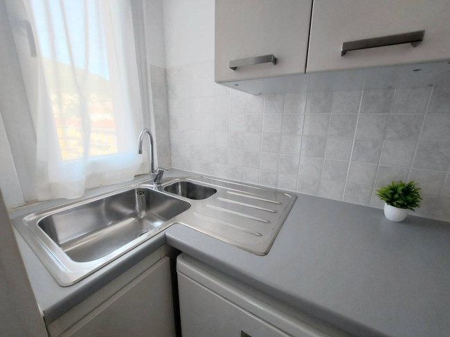 Appartamento Bilocale in vendita a Pietra Ligure