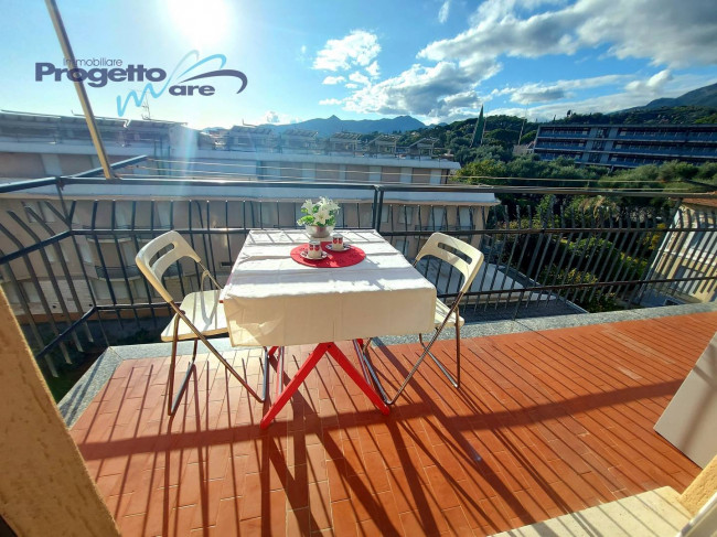 Appartamento Bilocale in vendita a Pietra Ligure