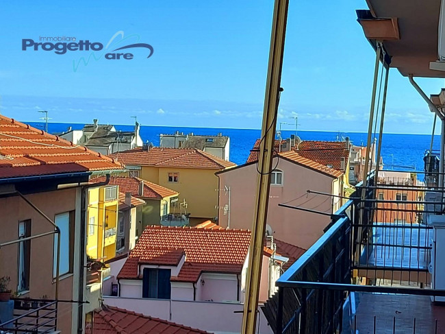 Appartamento Bilocale in vendita a Pietra Ligure
