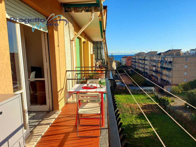 Appartamento Bilocale in vendita a Pietra Ligure