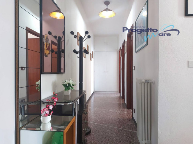 Appartamento Quadrilocale in vendita a Pietra Ligure