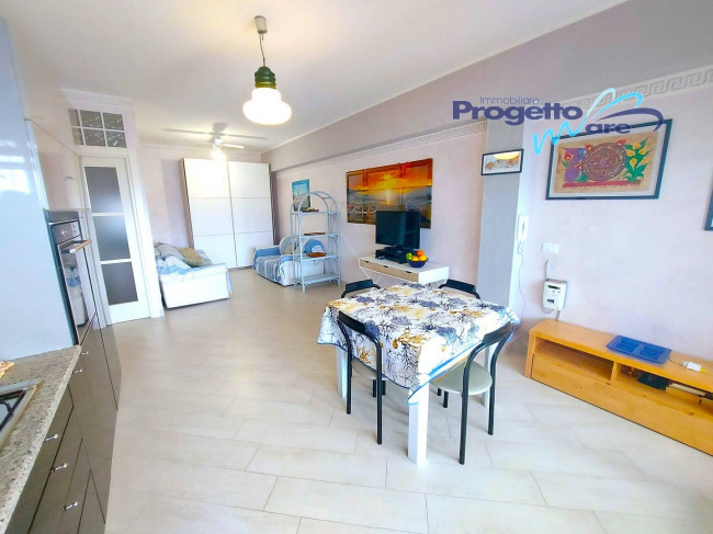 Appartamento Bilocale in vendita a Pietra Ligure