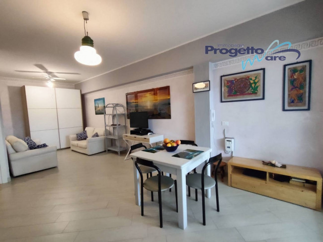 Appartamento Bilocale in vendita a Pietra Ligure