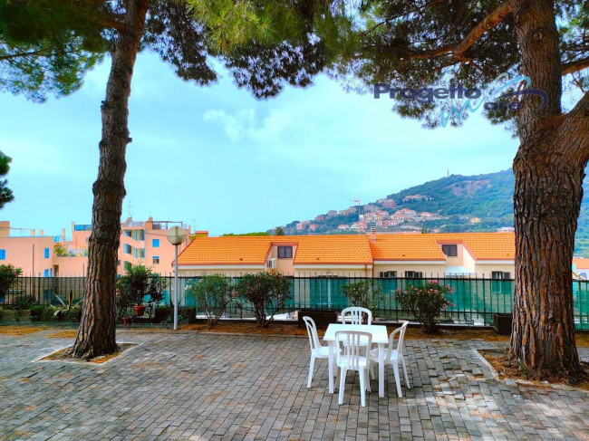 Appartamento Bilocale in vendita a Pietra Ligure