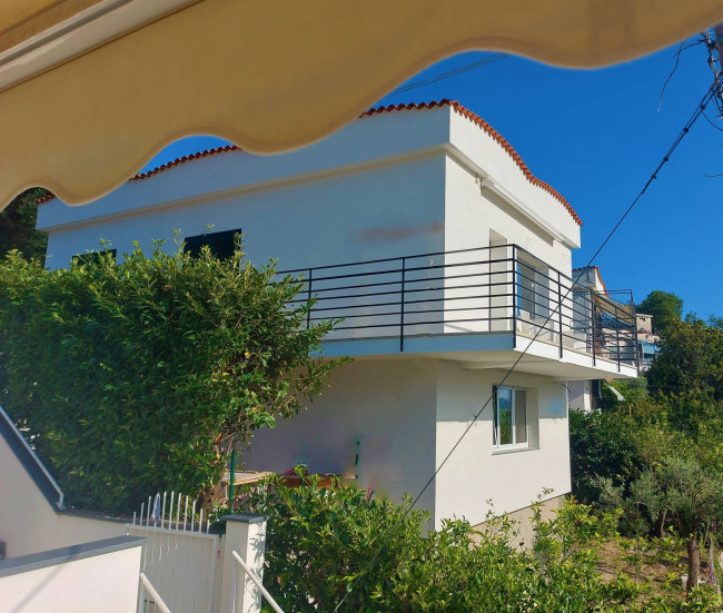 Appartamento in affitto a Pietra Ligure