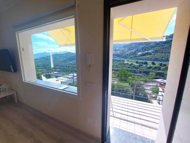 Appartamento in affitto a Pietra Ligure