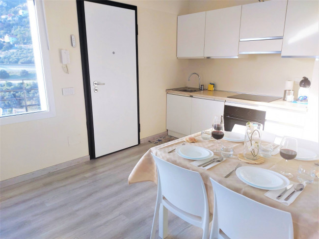 Appartamento in affitto a Pietra Ligure