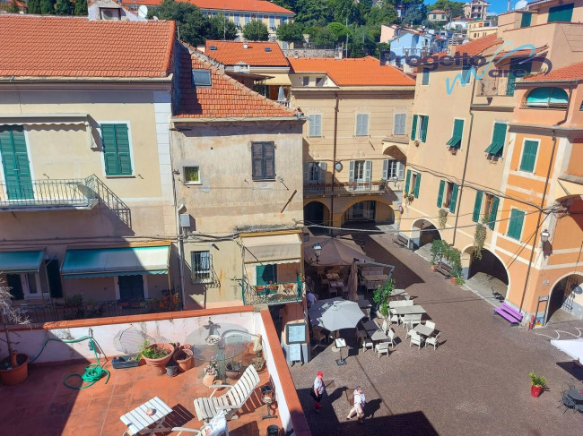 Appartamento Bilocale in vendita a Pietra Ligure