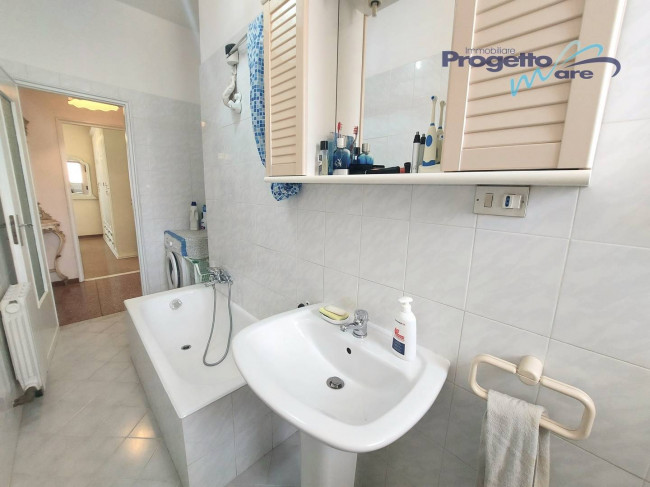 Appartamento Quadrilocale in vendita a Pietra Ligure