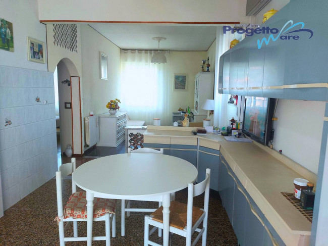 Appartamento Quadrilocale in vendita a Pietra Ligure