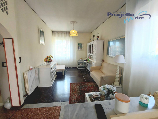 Appartamento Quadrilocale in vendita a Pietra Ligure