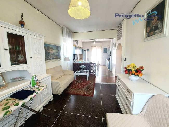 Appartamento Quadrilocale in vendita a Pietra Ligure