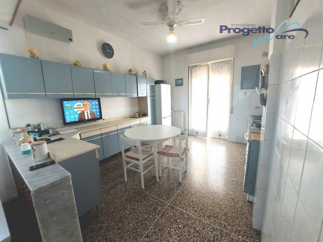 Appartamento Quadrilocale in vendita a Pietra Ligure