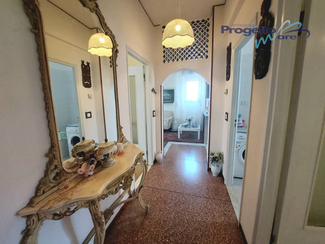 Appartamento Quadrilocale in vendita a Pietra Ligure