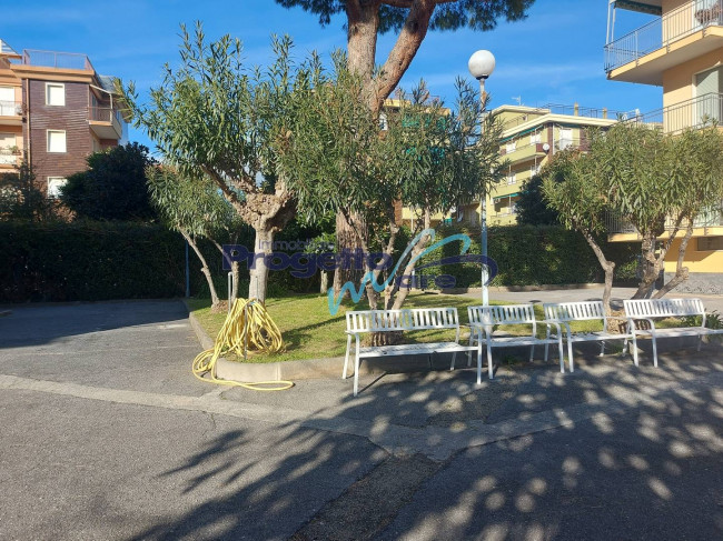 Appartamento Bilocale in vendita a Pietra Ligure