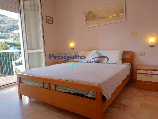 Appartamento Bilocale in vendita a Pietra Ligure