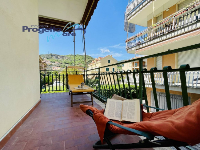 Appartamento Bilocale in vendita a Pietra Ligure