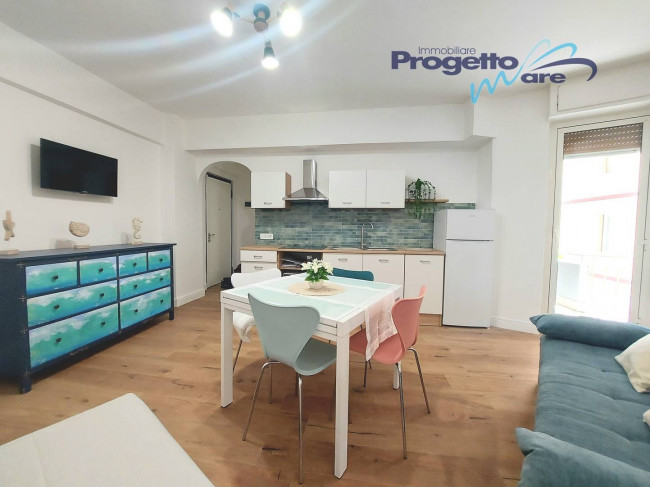 Appartamento Bilocale in vendita a Pietra Ligure