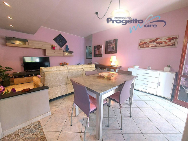 Appartamento Trilocale in vendita a Pietra Ligure