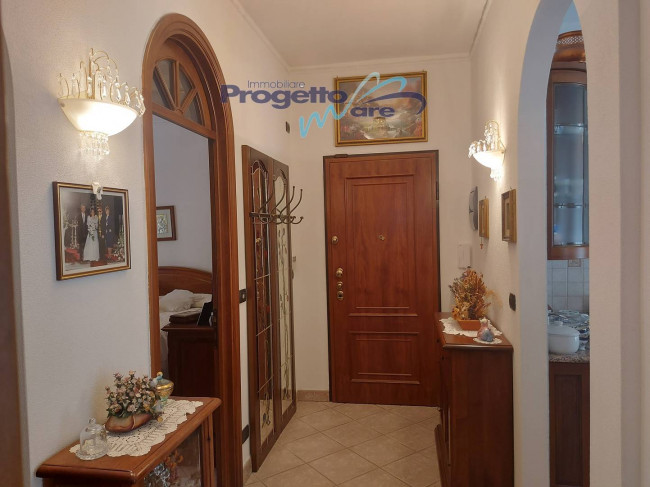 Appartamento Quadrilocale in vendita a Pietra Ligure